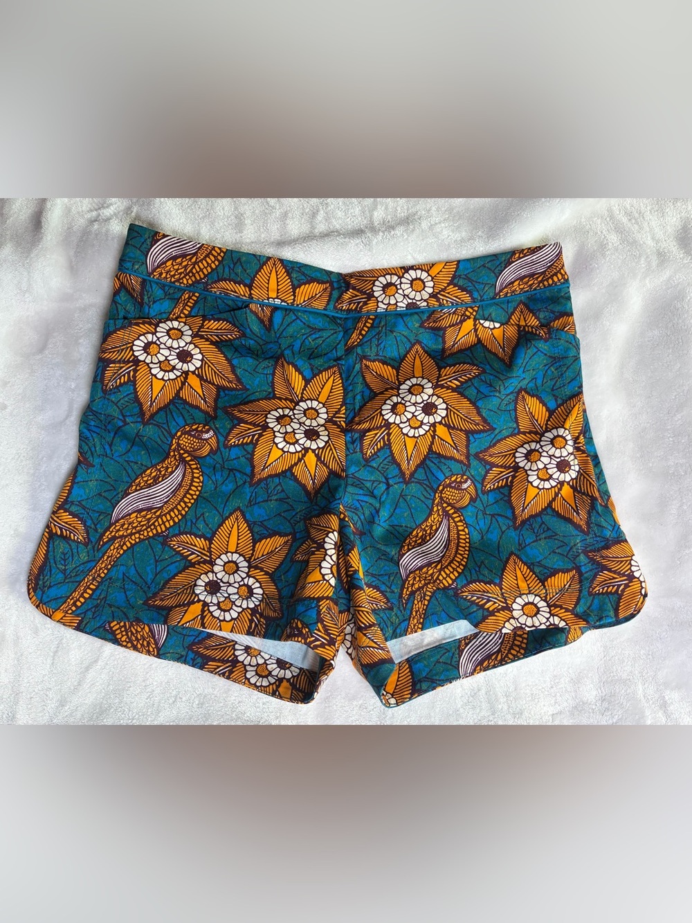 elevenses Anthropologie Tropical Teal Shorts Floral & Bird Print - Size 6